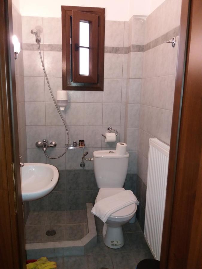 נאוכורי Kynthia Guesthouse מראה חיצוני תמונה