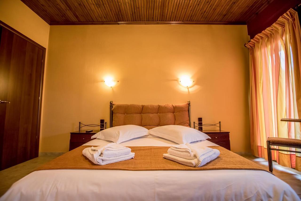 נאוכורי Kynthia Guesthouse מראה חיצוני תמונה